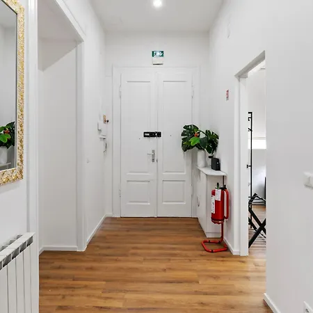 New! Da Tiffany - 115mq With Wi-fi, Disney, Netflix - 8 People * Trieste