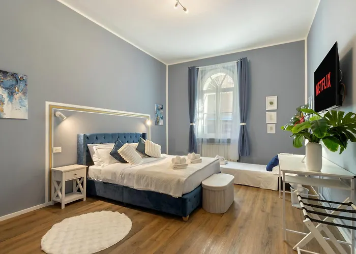 New! Da Tiffany 115mq Con Garage Box Gratuito Per 8 Persone Apartmán