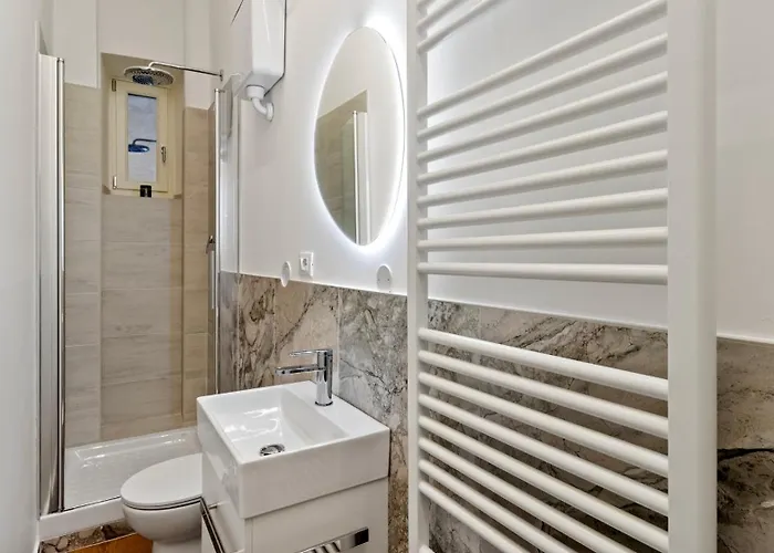 Apartmán New! Da Tiffany 115mq Con Garage Box Gratuito Per 8 Persone Terst