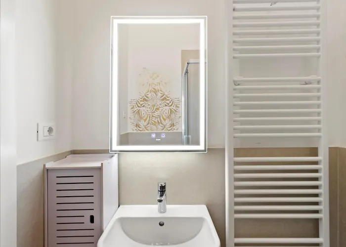 New! Da Tiffany 115mq Con Garage Box Gratuito Per 8 Persone Terst