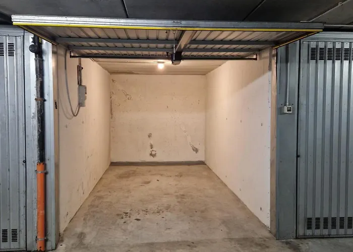 New! Da Tiffany 115mq Con Garage Box Gratuito Per 8 Persone Apartmán Terst